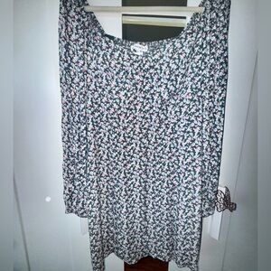 NWT Off Shoulder Floral Mini Dress